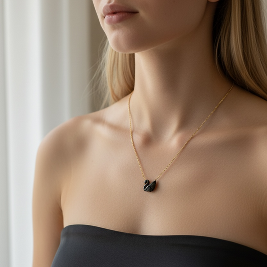Swan Noir Necklace