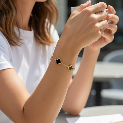 Noir Clover Bracelet